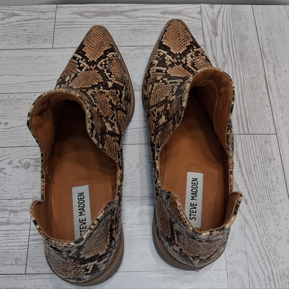 Steve Madden Brown Snake Print Joella Pointed Toe Women's Ankle Booties Size 10 - Picture 4 of 10